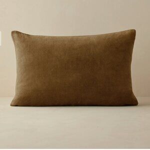 LULU AND GEORGIA Charlotte lumbar pillow (toast)